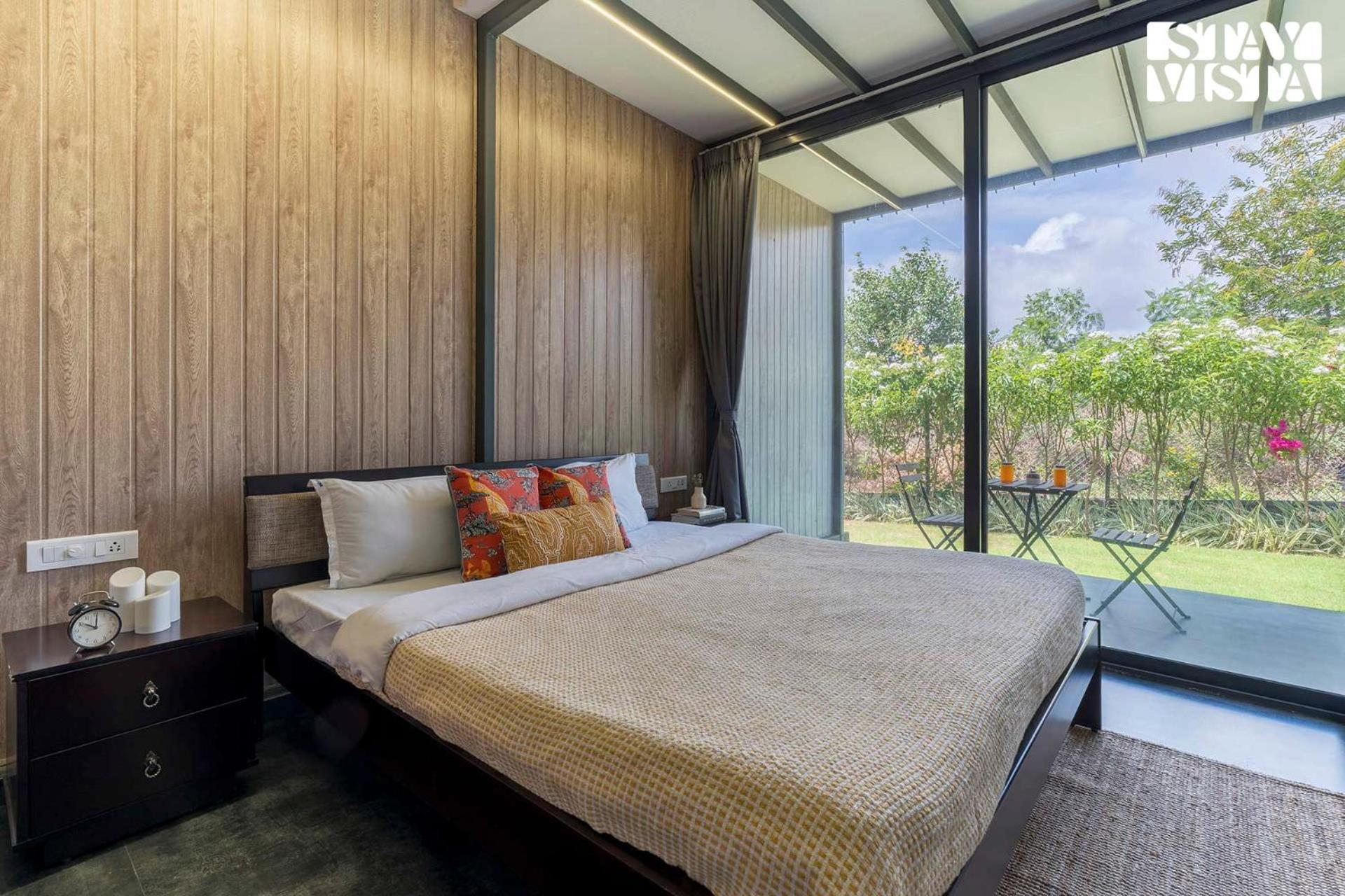 Stayvista'S Celeste Villa - Hill-View Retreat With Infinity Pool Nashik Luaran gambar