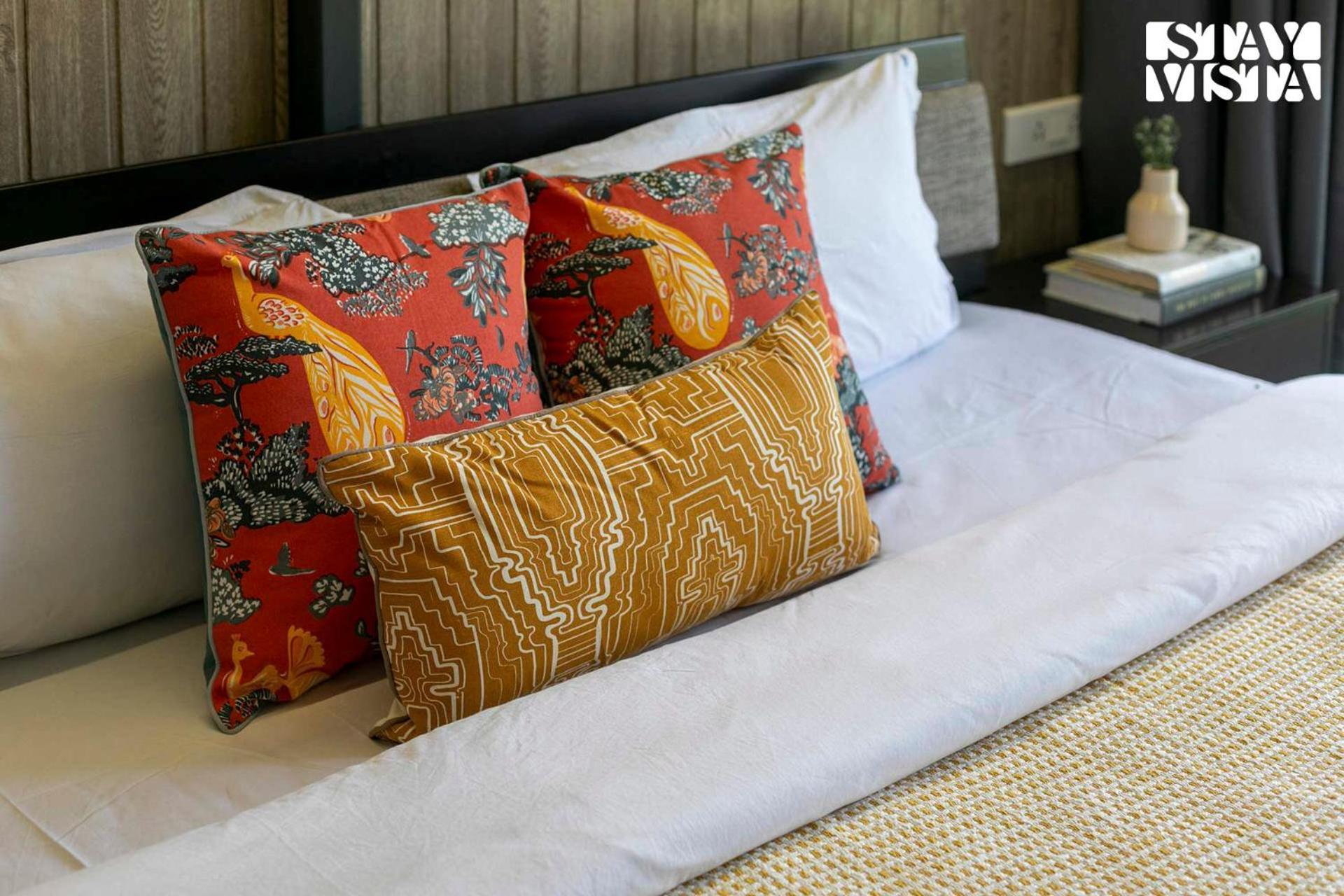 Stayvista'S Celeste Villa - Hill-View Retreat With Infinity Pool Nashik Luaran gambar